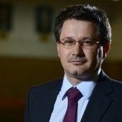 Ministrul delegat pentru Învăţământul Superior, Cercetare Ştiinţifică şi Dezvoltare Tehnologică, Mihnea Costoiu