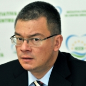 Mihai Răzvan Ungureanu